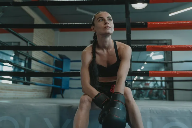Stepping Out at the Top: The Fighters Who Chose Life Over the Belt — and Never Looked Back